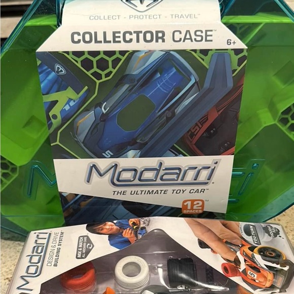 Modarri building cars and case - Picture 2 of 3